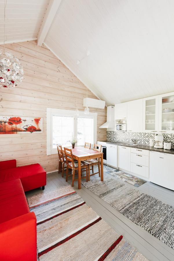 Pikku Torppa Cottage Kotka Exterior foto